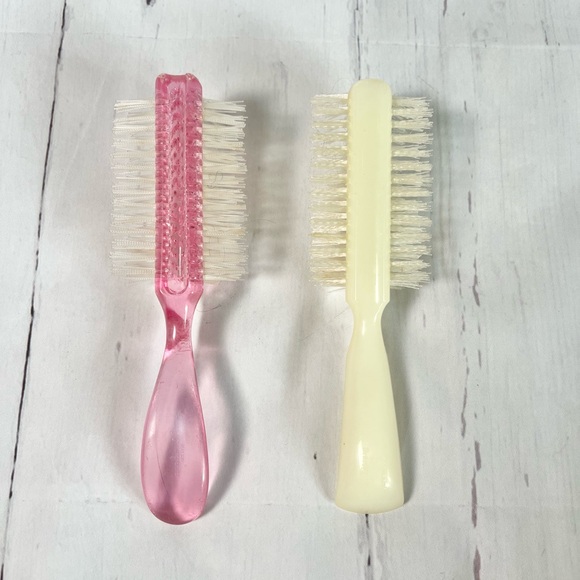Two Vintage Hairbrushes, One Fuller, One Standard - Picture 2 of 8